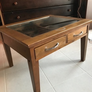 【引き取り限定】コレクションテーブル