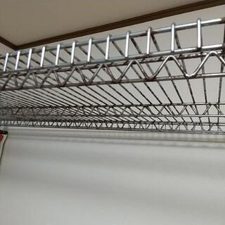 スチールラック(アルミ？)の画像