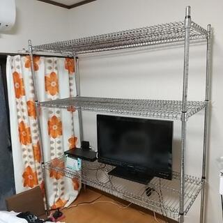 スチールラック(アルミ？)の画像