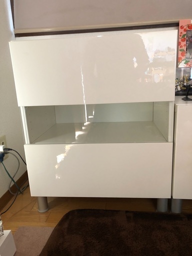 IKEA脚付き収納棚2