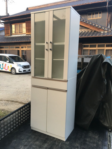スリム食器棚ホワイト
