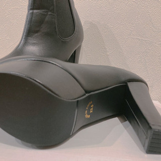 GRLプラットフォームサイドゴアショートブーツ（23.5）の画像