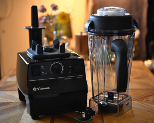 水曜日15時受付終了✂️Vitamix(バイタミックス)/TNC5200 + ドライコンテナ セット