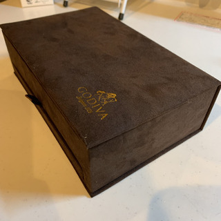 【0円・無料】GODIVA 小物入れ 空き箱 ケースの画像