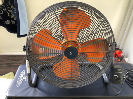 扇風機　業務用❣️　3段階調整