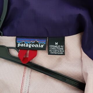 お値下げ致しました。パタゴニア　ウィンドウブレーカーMの画像