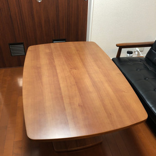 【無料】ガス圧昇降式ダイニングテーブル※3/12までに受け取りに...