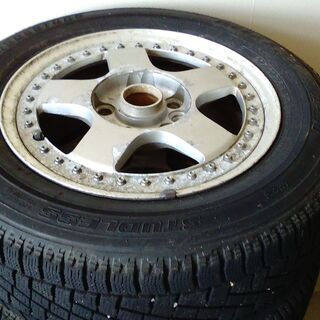 スタットレスタイヤ（ブリジストン）205/60R15 アルミホイール付き4本セットの画像