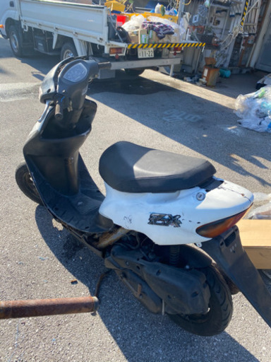 原付バイク　DIO