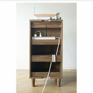 キャビネット 棚の画像