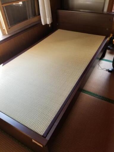畳ベッド、新品同様