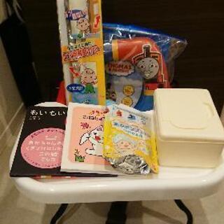 ベビーチェア&子供用品(絵本等)
