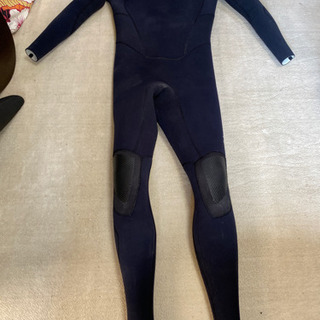 中古　サーフィン　ウェットスーツ