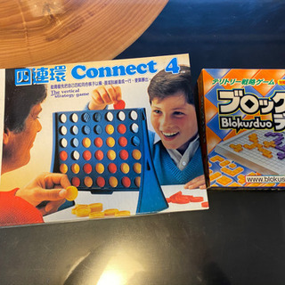 卓上ゲームと算盤の画像