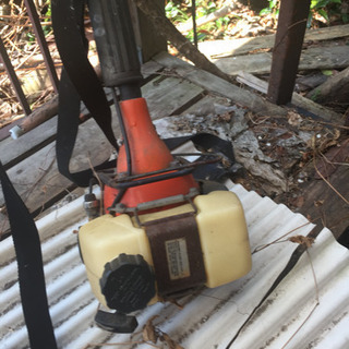 完全ジャンク 古い草刈り機3台まとめての画像