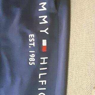 トミーヒルフィガーのスエットパンツです。の画像