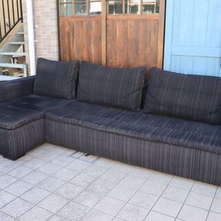 北欧デンマークのBoConcept(ボーコンセプト)のMezzo(メッツォ)のカウチソファーです。ゆったりとしたデザインはリビングを快適な空間にしてくれるコーナーソファ。デザインが魅力です♪の画像