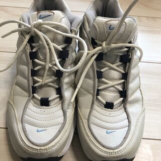 NIKE ナイキ スニーカー レディース 23.5cm