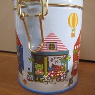 完売品☆ メゾンドピクルス限定☆ 新品・タグ付き■ かえるのピクルス ジュドレザンピクルス ぬいぐるみ キャニスター缶付き♪の画像