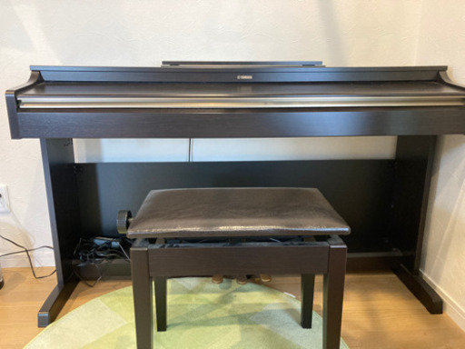 YAMAHA 電子ピアノ