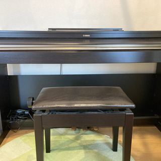 YAMAHA 電子ピアノ
