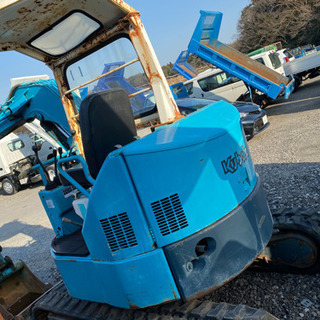 クボタ小旋回ユンボの画像