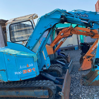 クボタ小旋回ユンボの画像