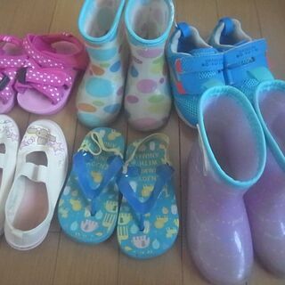 【値下げ】こども靴サンダル長靴６点セット