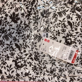 UNIQLOユニクロズボン、リラコなどLセット(新品)レディースの画像