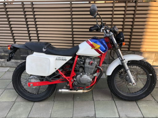 FTR223 トリコロール　ホンダ