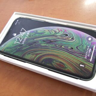 超美品　iPhone XS 256GB スペースグレーau