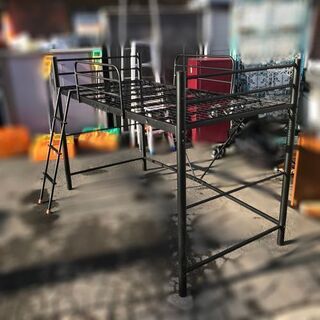 シングルサイズ ミドルベッド【自社配送は札幌市内限定】ロフトベッド パイプベッドフレーム メタルフレーム ノーブランドの画像