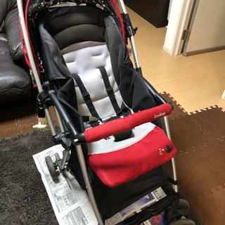 西松屋ミッキーベビーカー