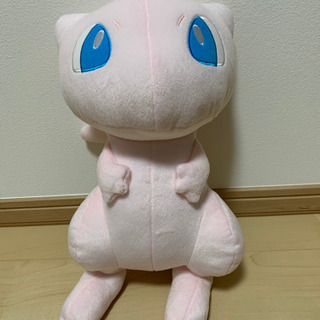 ミュウの大きいぬいぐるみ