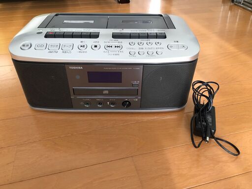 2015年　東芝CDカセットラジオレコーダー