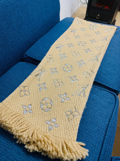 【2日間限定!!!最終値下げ!!!格安!!!】LOUIS VUITTON マフラー ★美品★