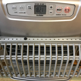 ダイニチファンヒーター　ポリタンク等付きの画像