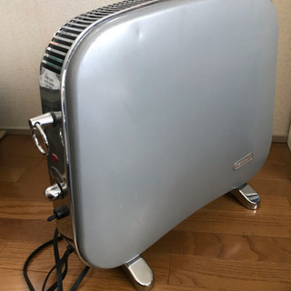 デロンギ レトロ コンベクションヒーター セラミックヒーター