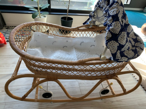 ゆりかご