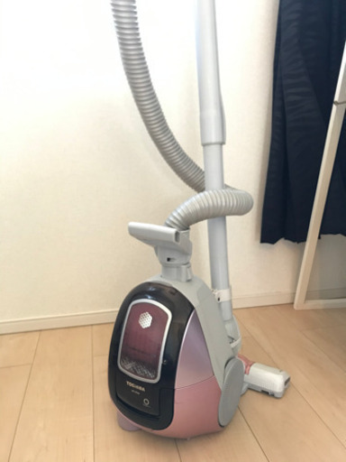 TOSHIBA 紙パック掃除機(ピンク)