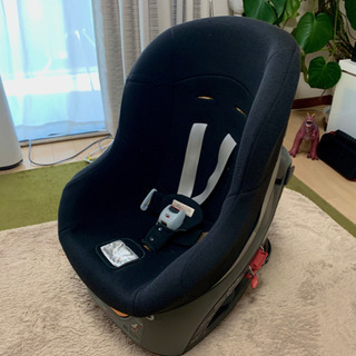 西松屋チャイルドシート(新生児対応)