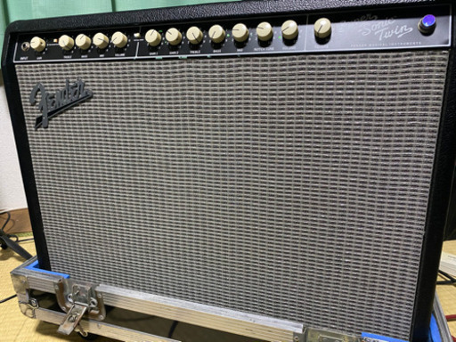 売りか交換　Fender Supersonic Twin