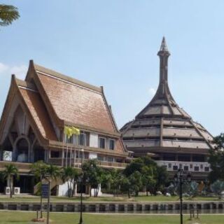 ７０年から９０年代の良き東南アジアを個人旅行した人を募集します