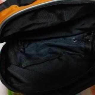 プールバックの画像