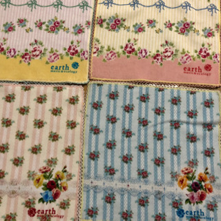 新品★1枚100円★ブランド キャラクター他ハンカチ ハンドタオルの画像