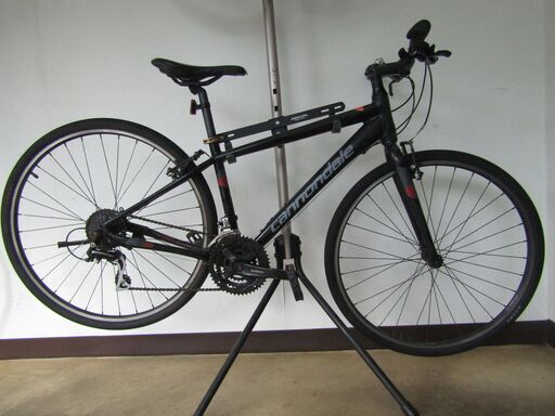 キャノンデール　クイック７　クロスバイク　2018
