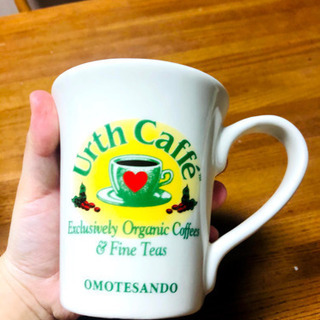 アースカフェ　表参道店限定版マグカップ☕️の画像