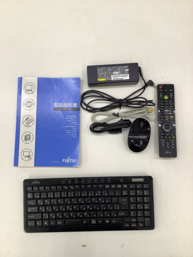 ○富士通 液晶一体型デスクトップパソコン ESPRIMO FMVF55CDBZ Windows7 TVチューナー／ブルーレイ搭載 中古品