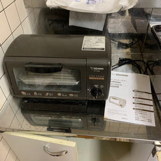 トースター2013年式 テレビ液晶映る物 折り畳みベッドなど、