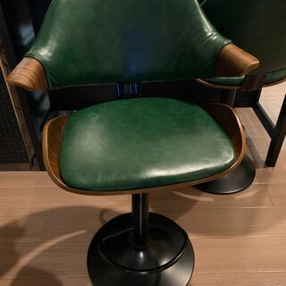 IKEA VADHOLMA ヴァドホルマ キッチンカウンターテーブル アイランドキッチンテーブルの画像